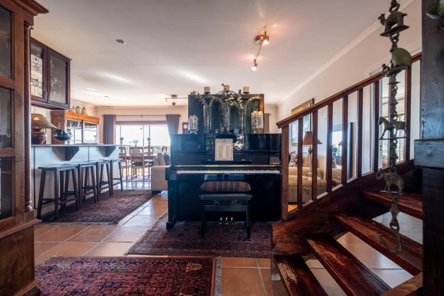 4 Bedroom Property for Sale in St Francis On Sea Eastern Cape